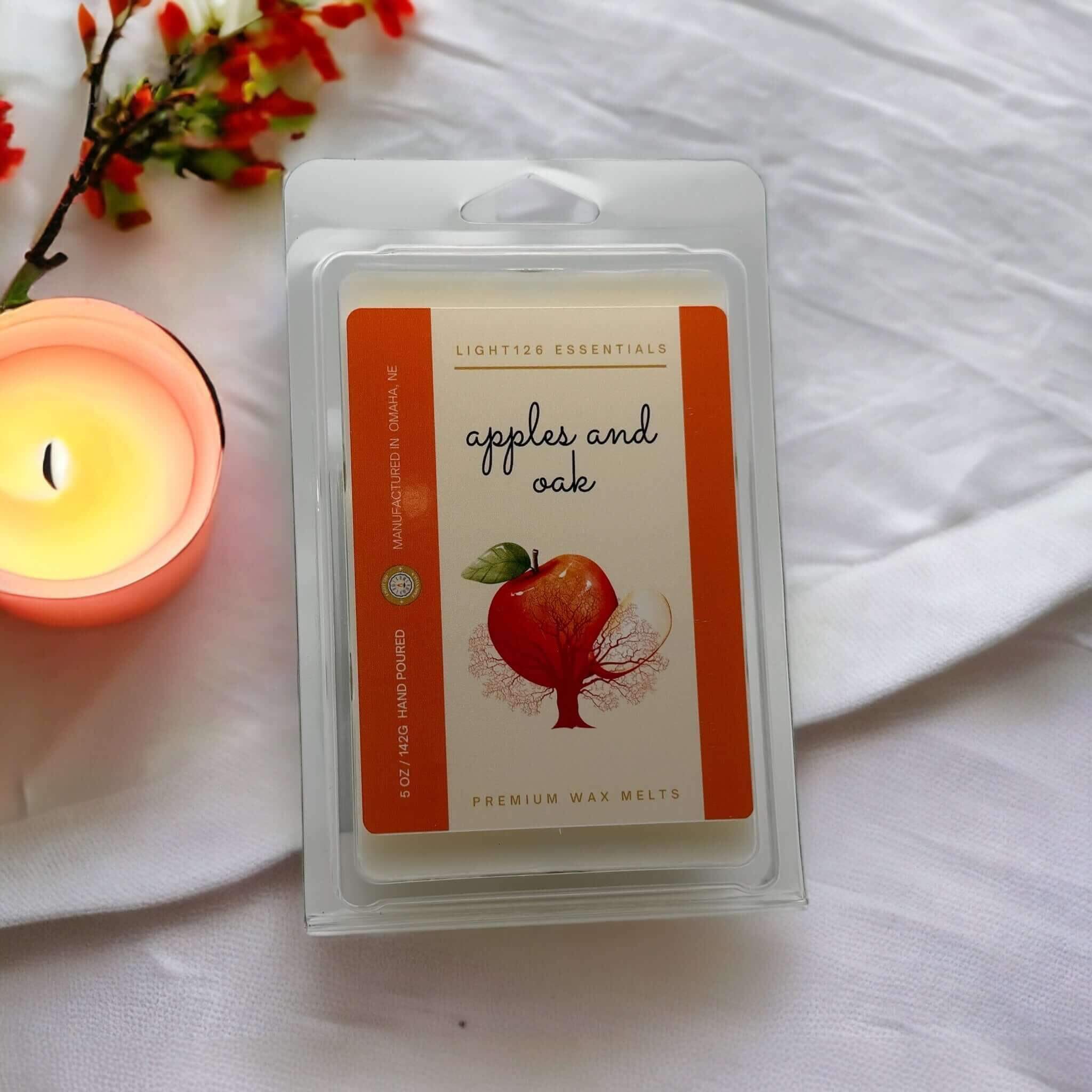 Light126 Essentials- Apples and Oak Wax Melts